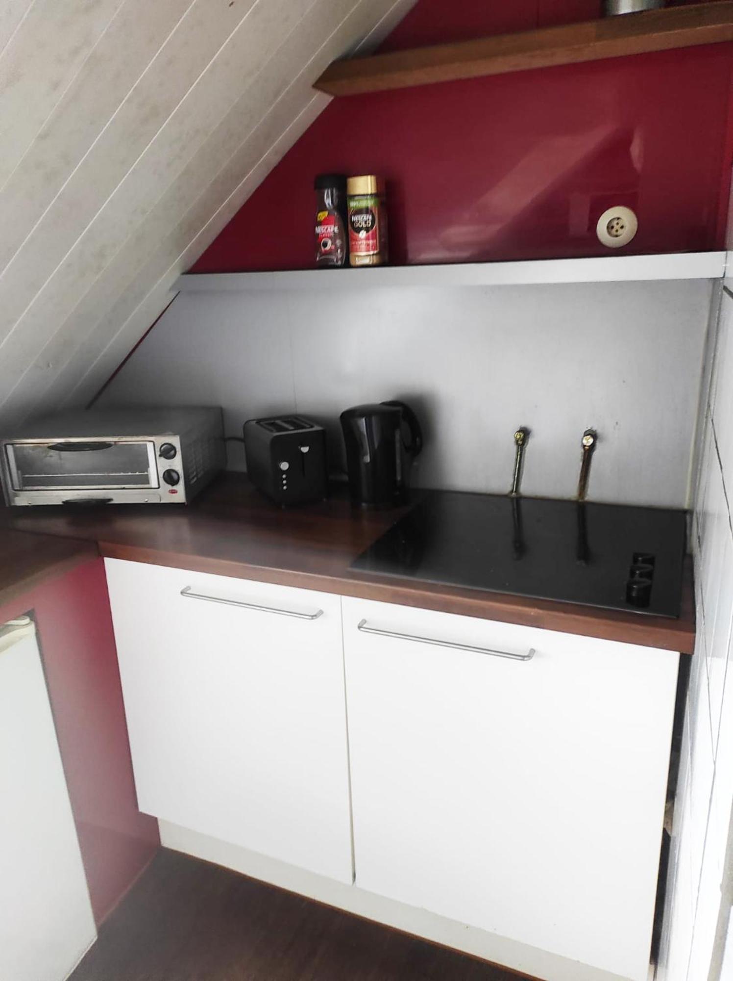Moderne Studio Apartments Und 120Qm Wohnungen In Oberhausen, Ideal Fuer Geschaeftsreisende Und Monteure Oberhausen  Eksteriør bilde