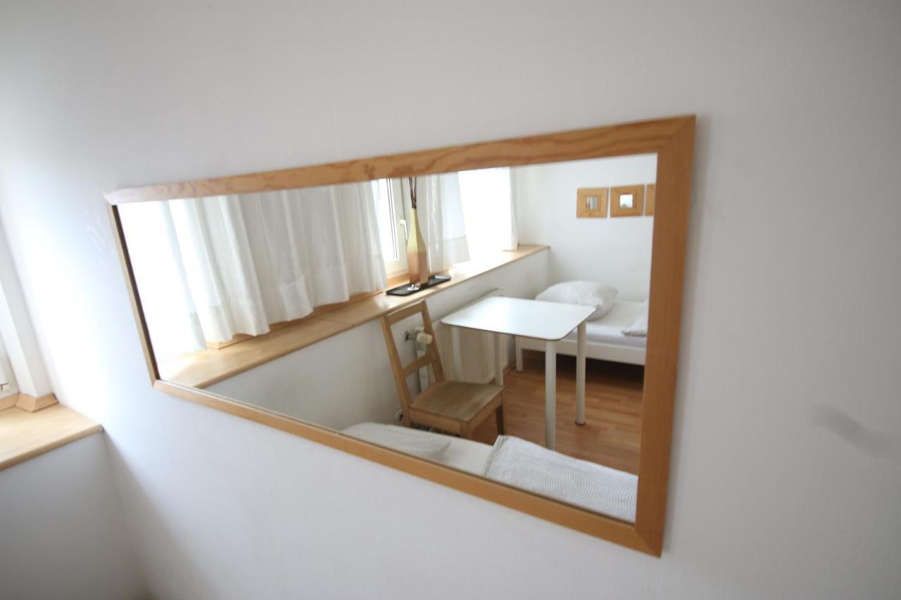 Moderne Studio Apartments Und 120Qm Wohnungen In Oberhausen, Ideal Fuer Geschaeftsreisende Und Monteure Oberhausen  Eksteriør bilde