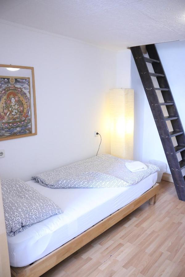 Moderne Studio Apartments Und 120Qm Wohnungen In Oberhausen, Ideal Fuer Geschaeftsreisende Und Monteure Oberhausen  Eksteriør bilde