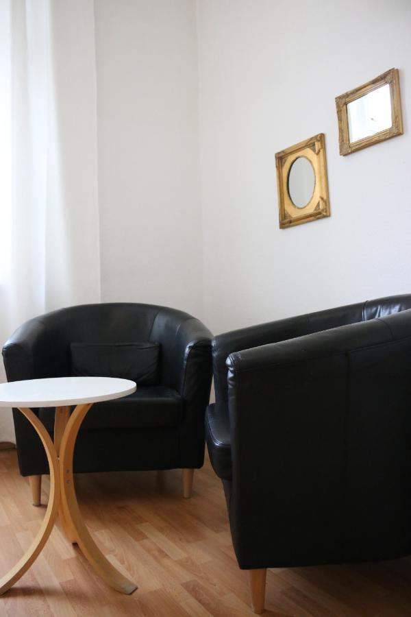 Moderne Studio Apartments Und 120Qm Wohnungen In Oberhausen, Ideal Fuer Geschaeftsreisende Und Monteure Oberhausen  Eksteriør bilde