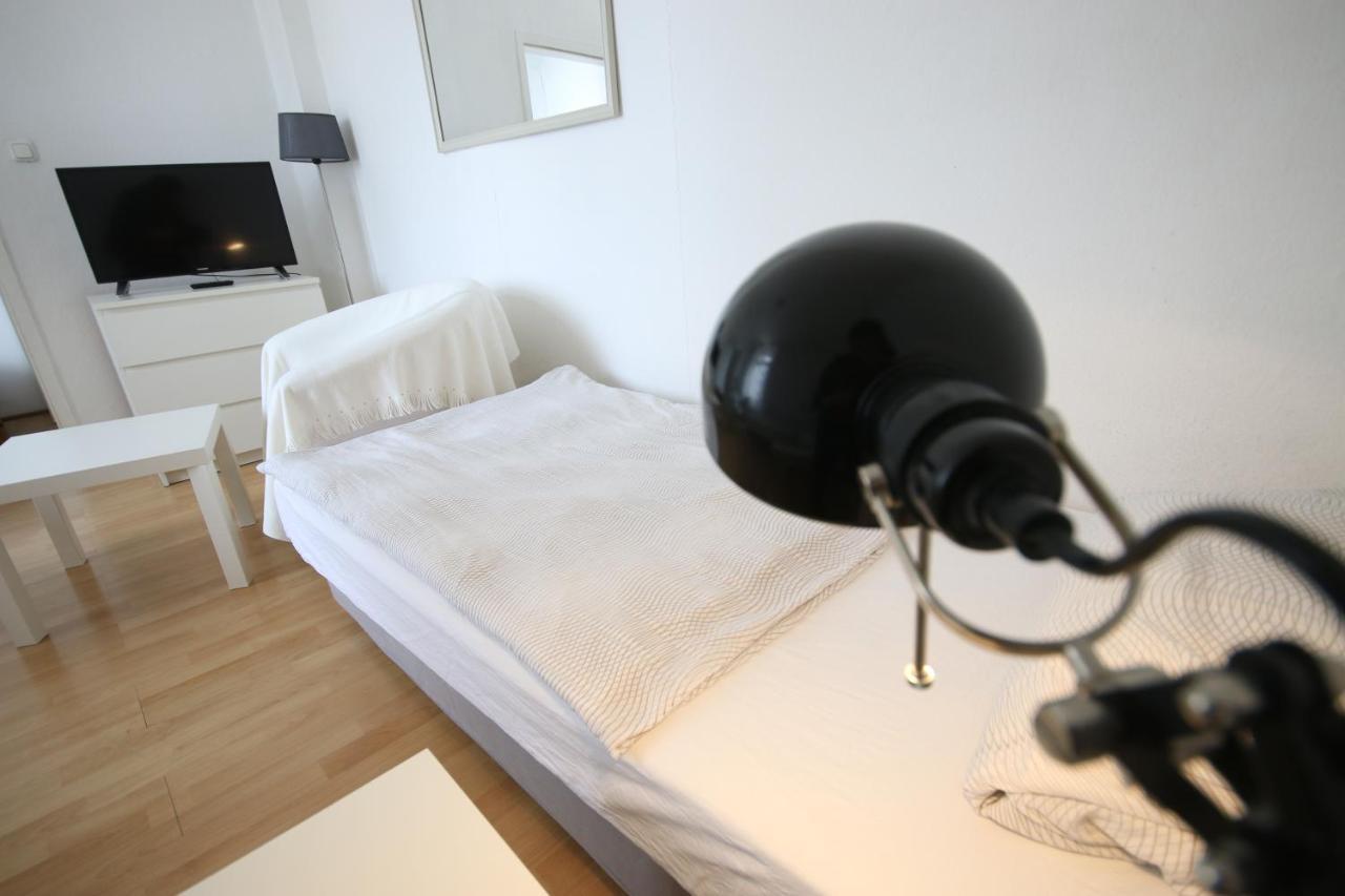 Moderne Studio Apartments Und 120Qm Wohnungen In Oberhausen, Ideal Fuer Geschaeftsreisende Und Monteure Oberhausen  Eksteriør bilde