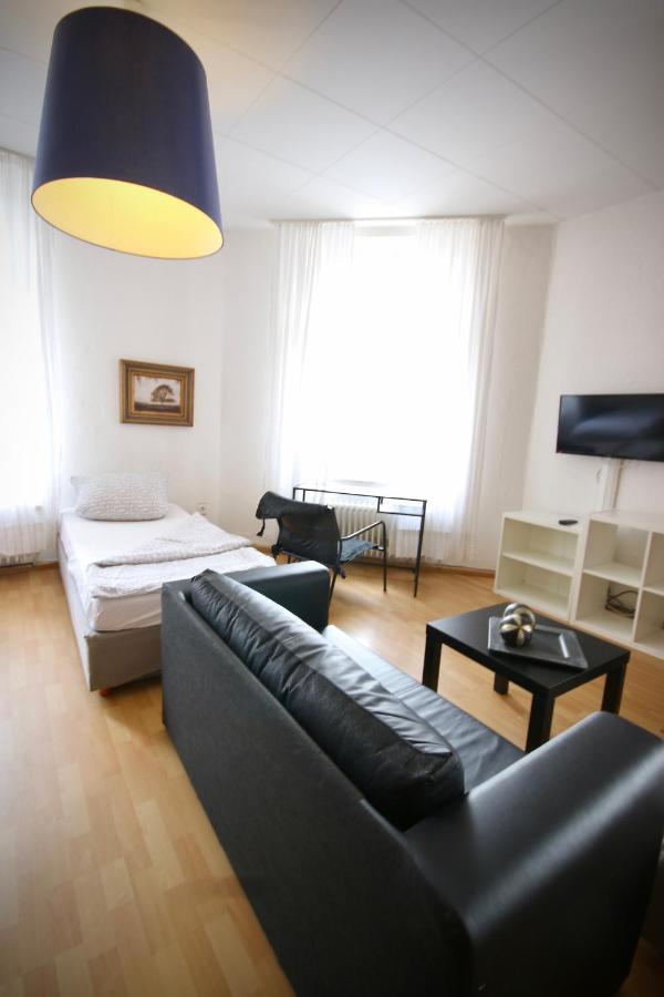 Moderne Studio Apartments Und 120Qm Wohnungen In Oberhausen, Ideal Fuer Geschaeftsreisende Und Monteure Oberhausen  Eksteriør bilde